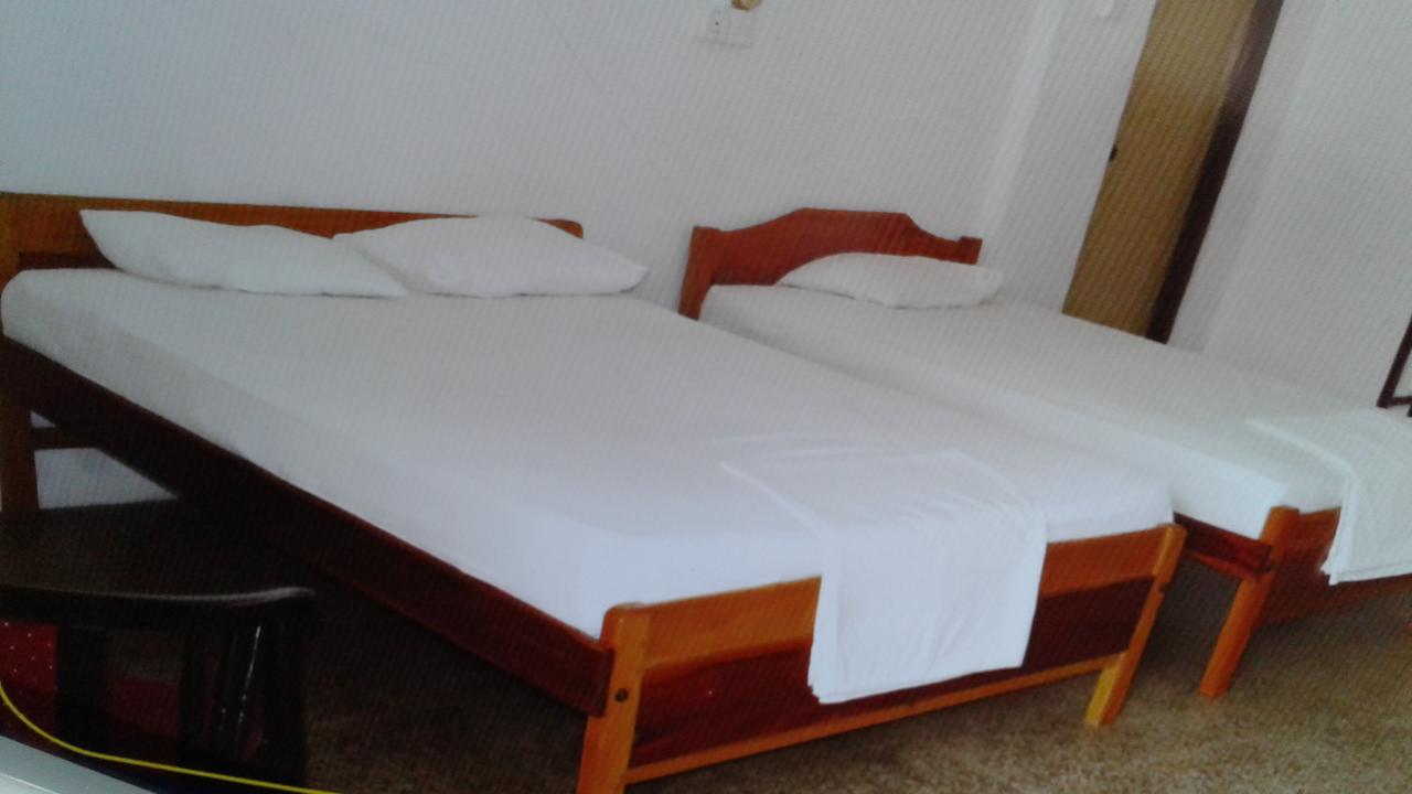Gnaanams Hotel And Restaurant Jaffna Eksteriør billede