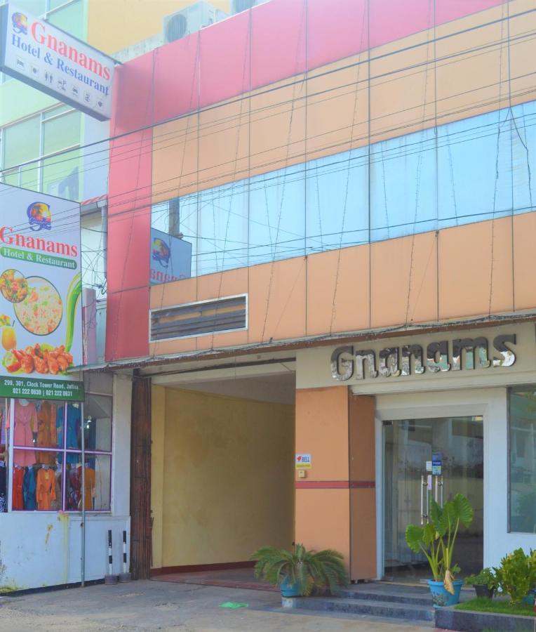 Gnaanams Hotel And Restaurant Jaffna Eksteriør billede